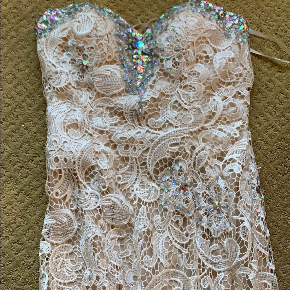 Prom Dress - Picture 4 of 5